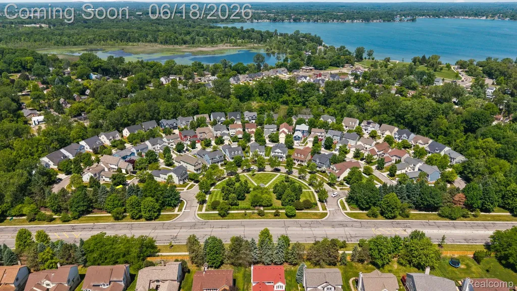 43126 Alcott Circle Novi City MI 48377