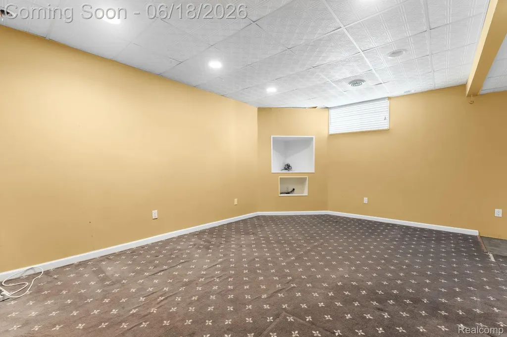 43126 Alcott Circle Novi City MI 48377