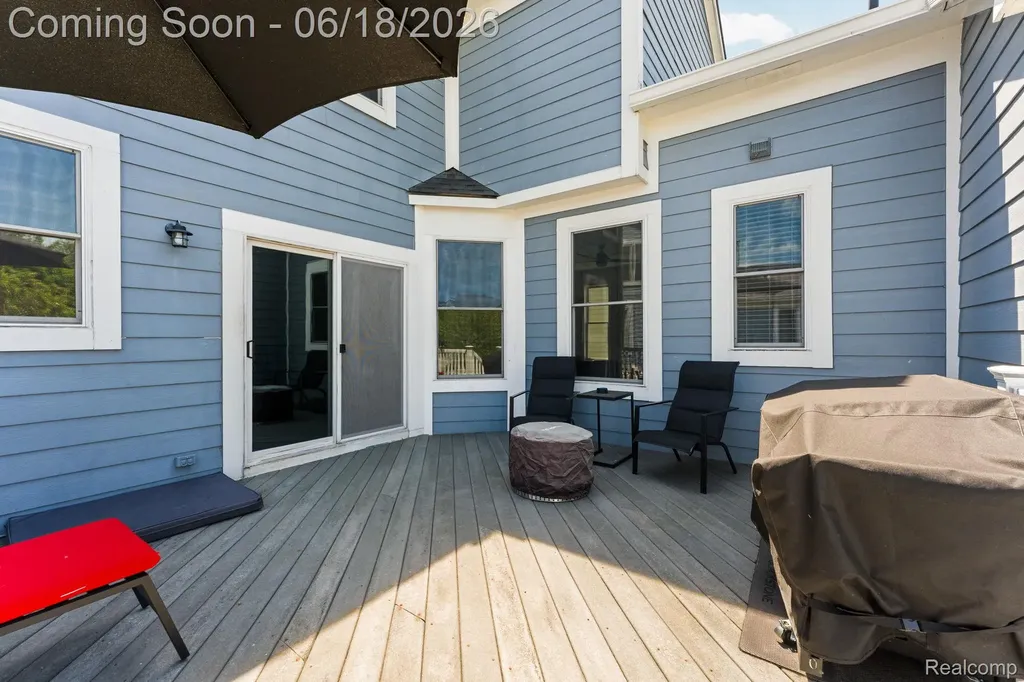 43126 Alcott Circle Novi City MI 48377