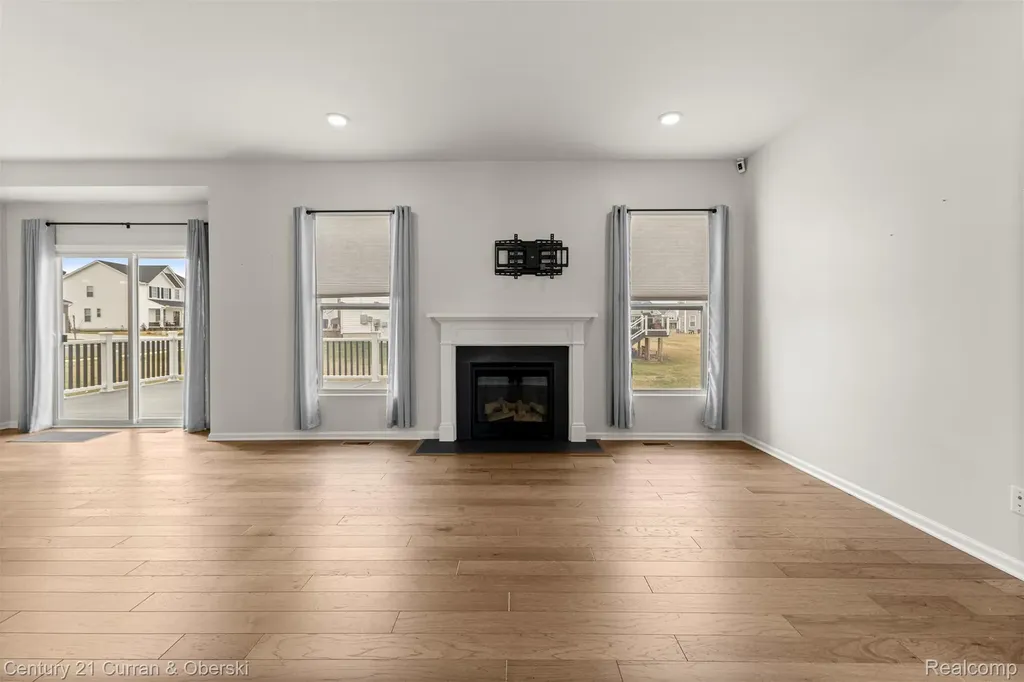 2717 Salt Springs Drive Saline Township MI 48176