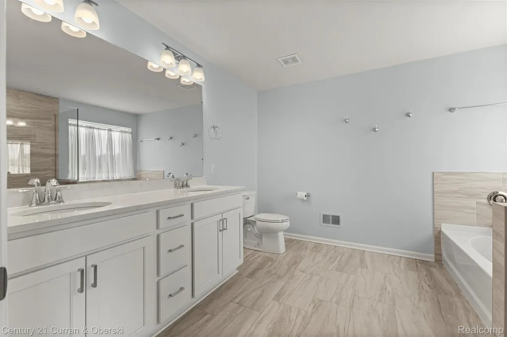 2717 Salt Springs Drive Saline Township MI 48176