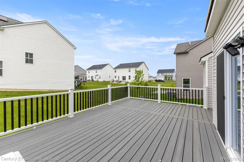 2717 Salt Springs Drive Saline Township MI 48176