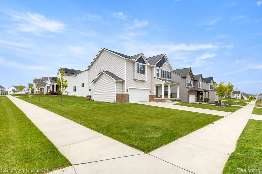 2717 Salt Springs Drive Saline Township MI 48176