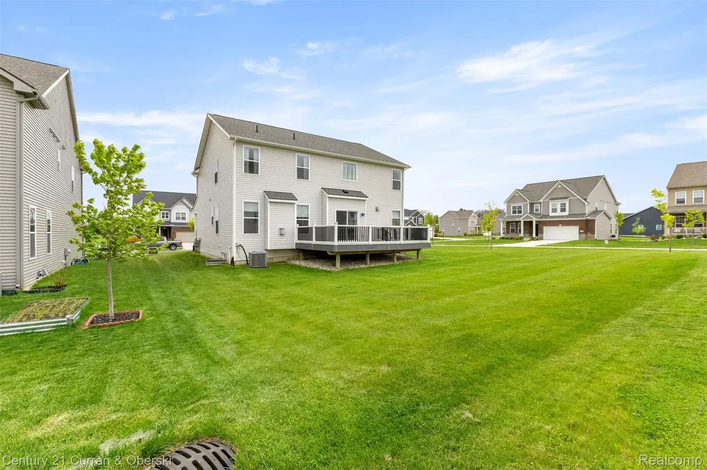 2717 Salt Springs Drive Saline Township MI 48176