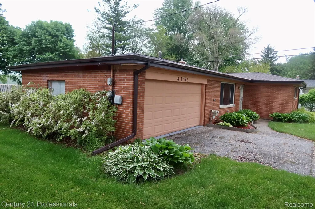4365 Jo Drive Spaulding Township MI 48601