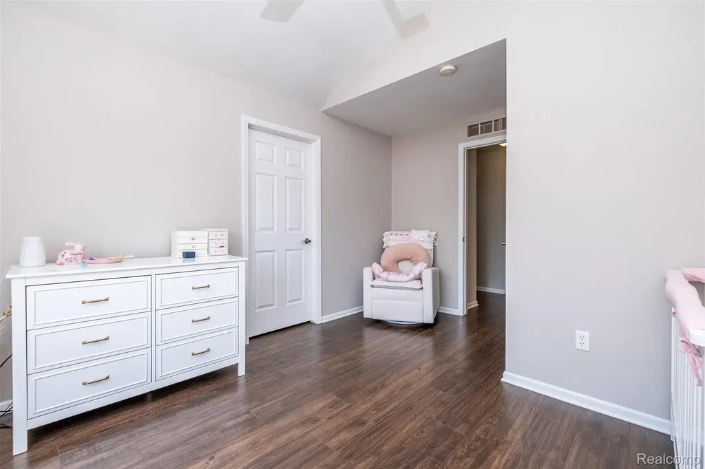3695 Eagle Creek Drive Shelby Charter Township MI 48317