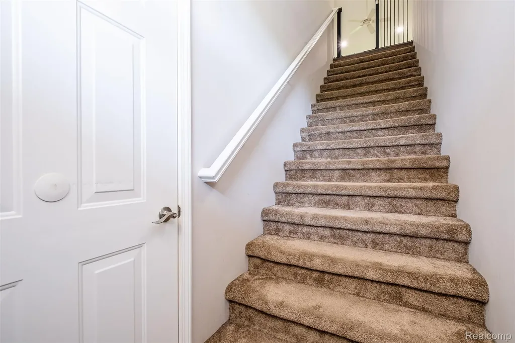 3695 Eagle Creek Drive Shelby Charter Township MI 48317