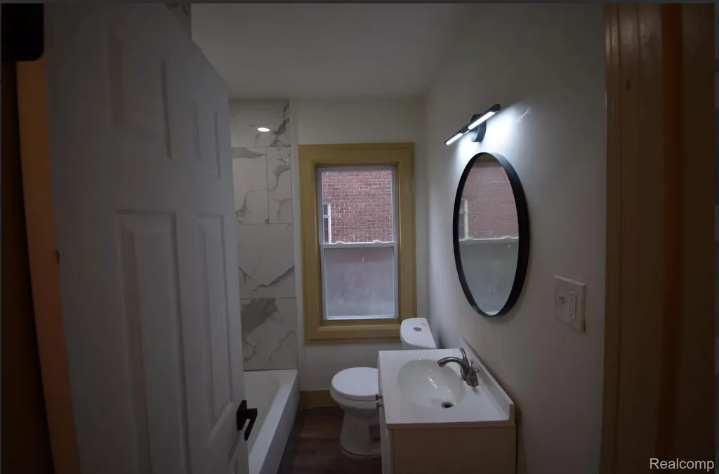 5072 Beaconsfield Street Detroit City MI 48224