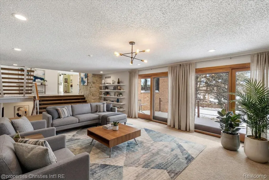 1808 Moors Court Bloomfield Hills City MI 48302