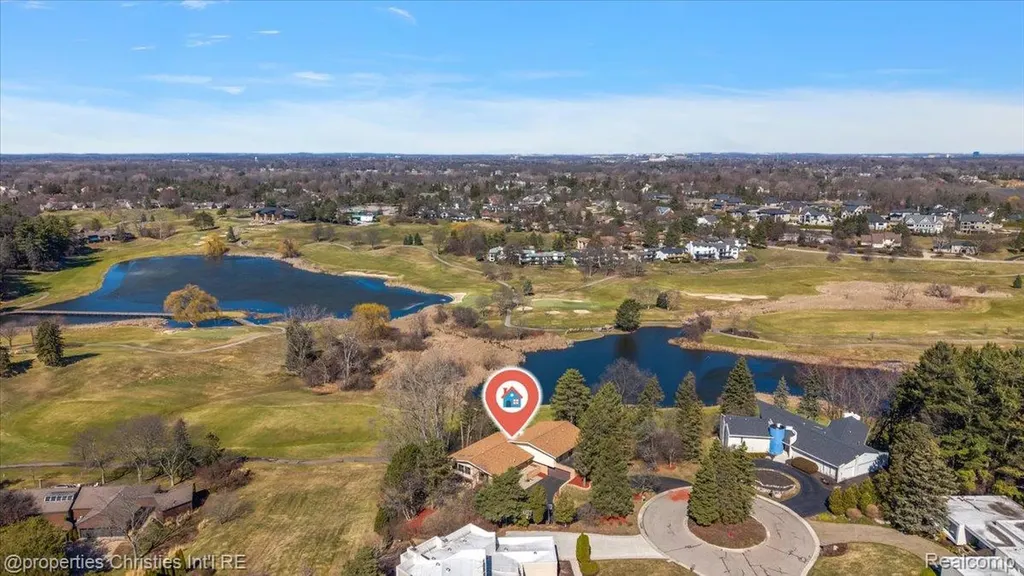 1808 Moors Court Bloomfield Hills City MI 48302