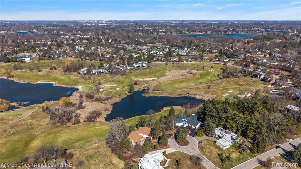 1808 Moors Court Bloomfield Hills City MI 48302