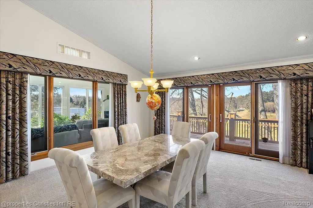1808 Moors Court Bloomfield Hills City MI 48302