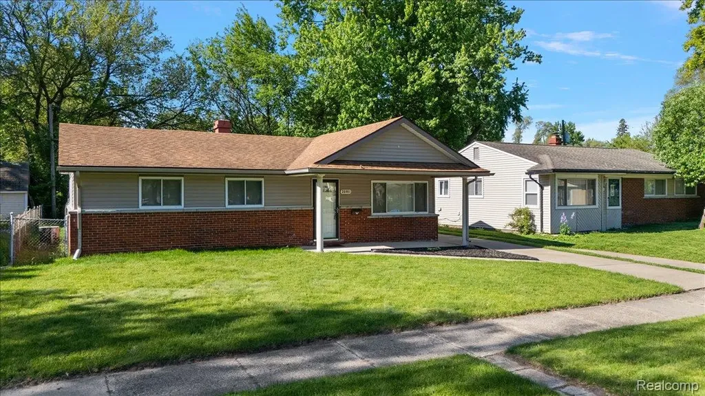 26061 Cameo Court Madison Heights City MI 48071
