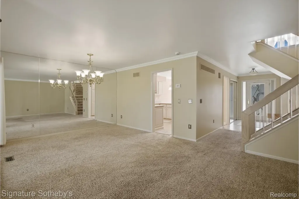 24122 Bingham Pointe Drive Bingham Farms Village MI 48025