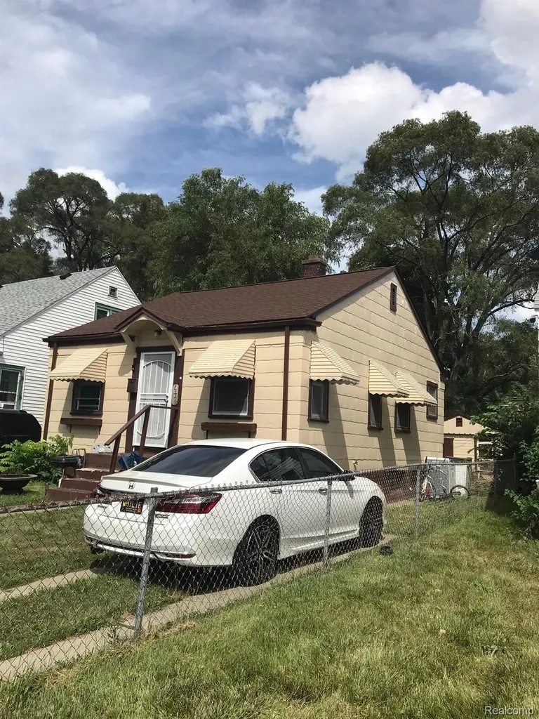 13510 Stahelin Avenue Detroit City MI 48223