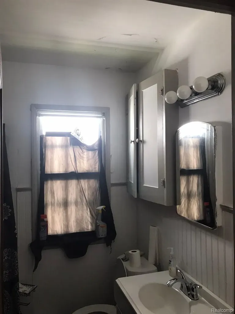 13510 Stahelin Avenue Detroit City MI 48223