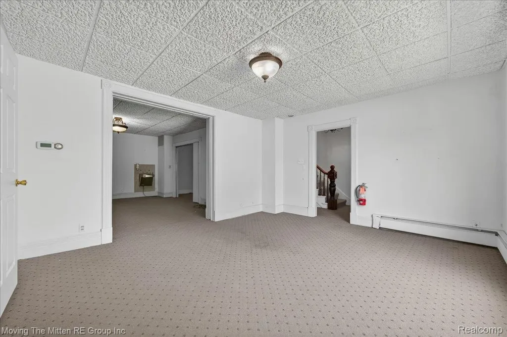 209 Main Street Belleville City MI 48111