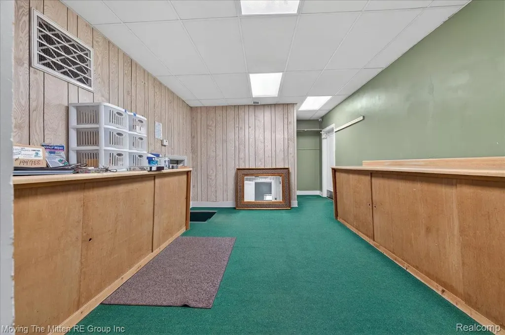 209 Main Street Belleville City MI 48111