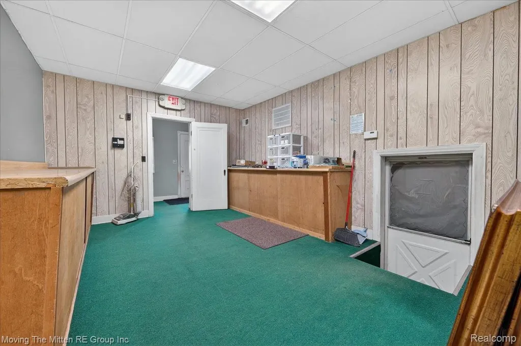 209 Main Street Belleville City MI 48111