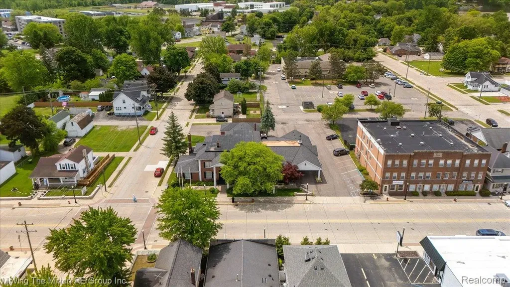 209 Main Street Belleville City MI 48111