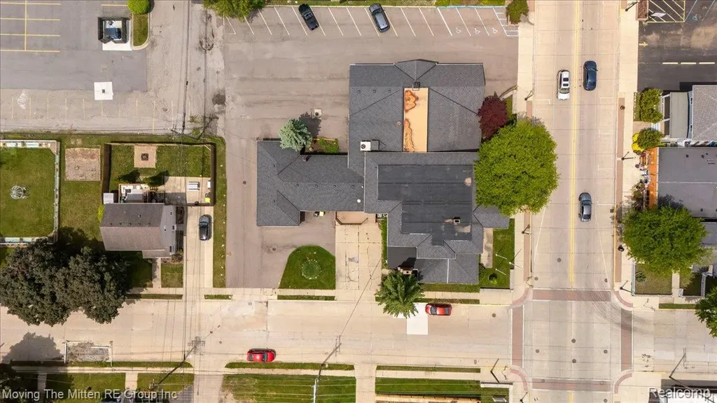 209 Main Street Belleville City MI 48111