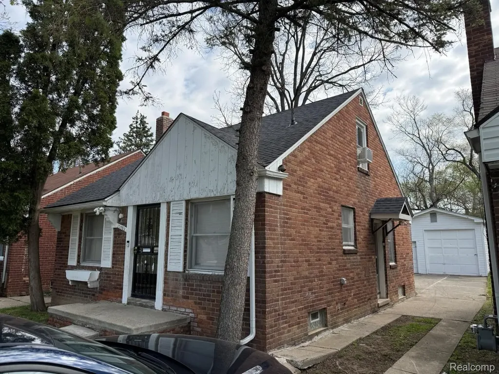 13592 Rosemont Avenue Detroit City MI 48223