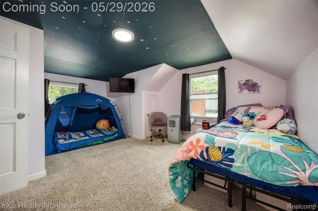 46049 Chatsworth Drive Van Buren Charter Township MI 48111