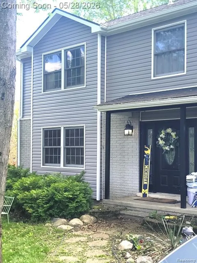 42263 Palmer Road Canton Charter Township MI 48188
