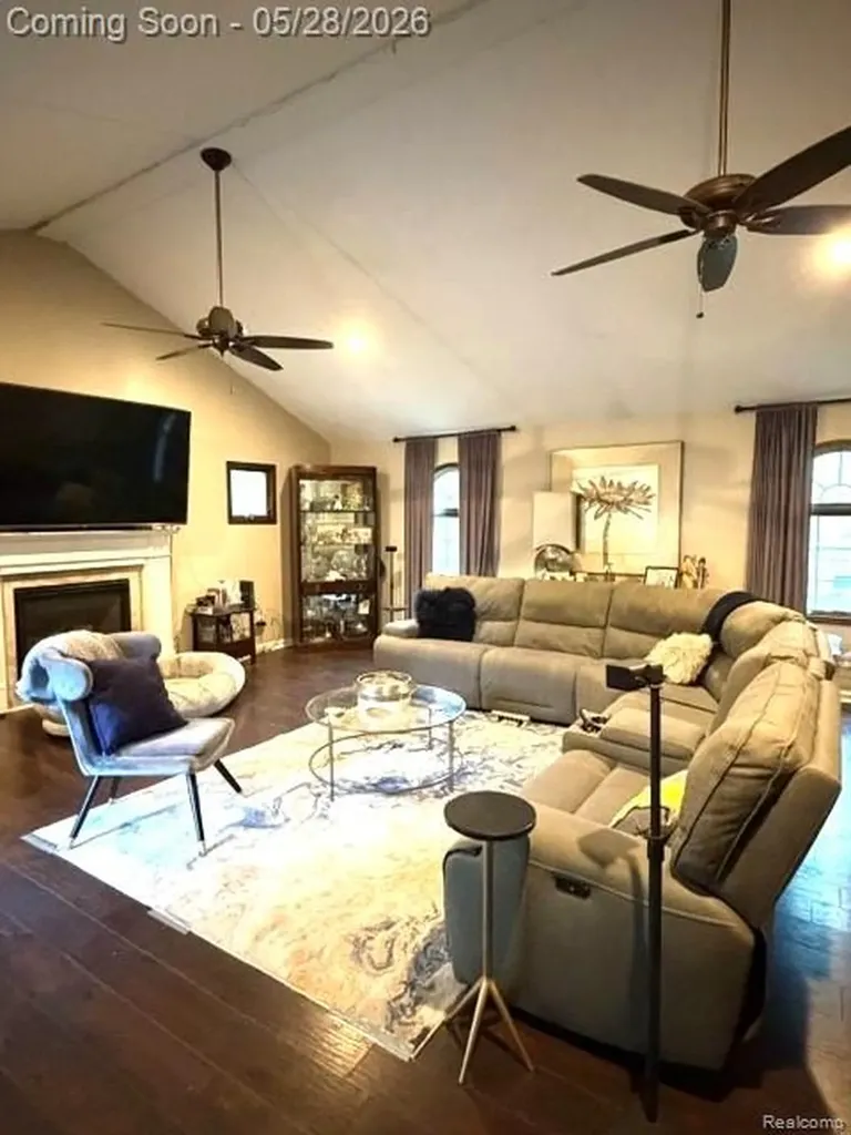 42263 Palmer Road Canton Charter Township MI 48188