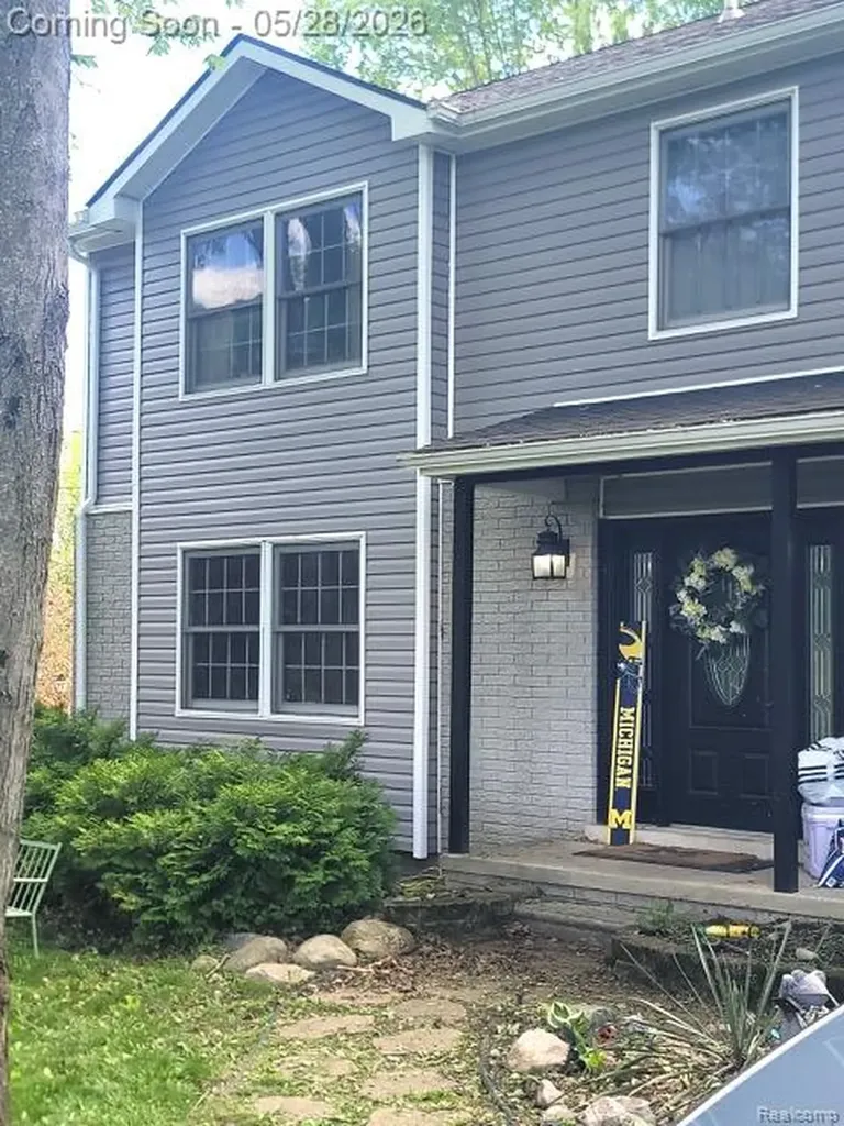 42263 Palmer Road Canton Charter Township MI 48188