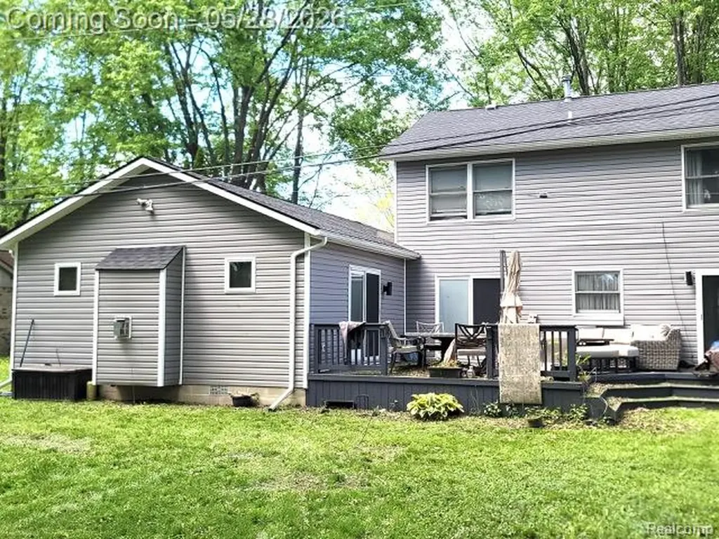42263 Palmer Road Canton Charter Township MI 48188