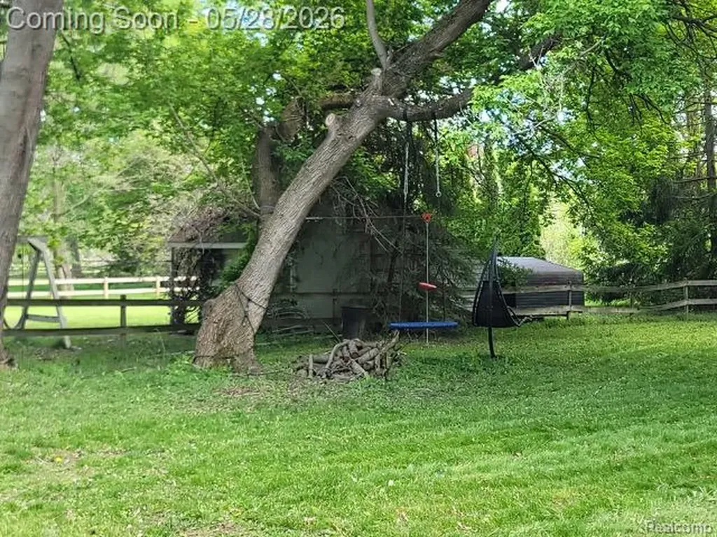 42263 Palmer Road Canton Charter Township MI 48188