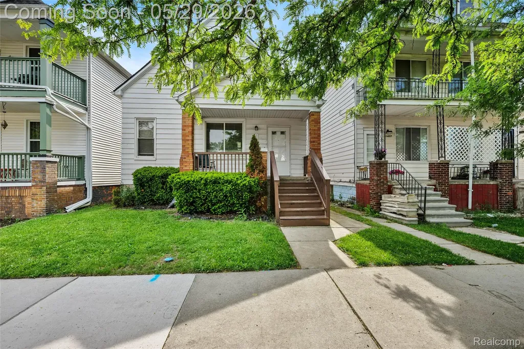 11423 Saint Aubin Street Hamtramck City MI 48212