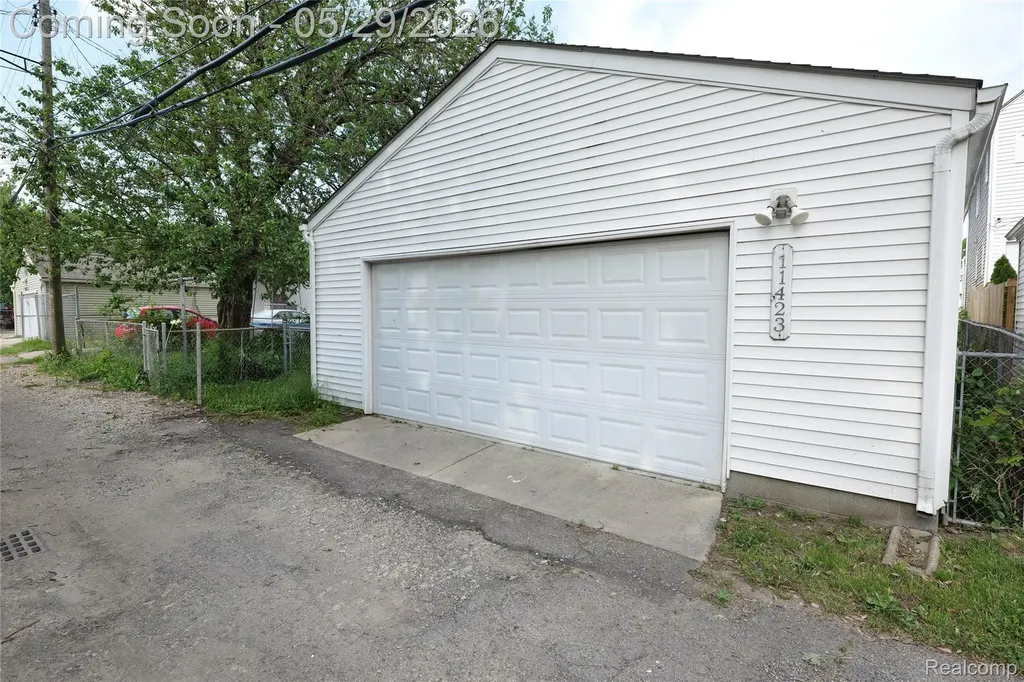 11423 Saint Aubin Street Hamtramck City MI 48212