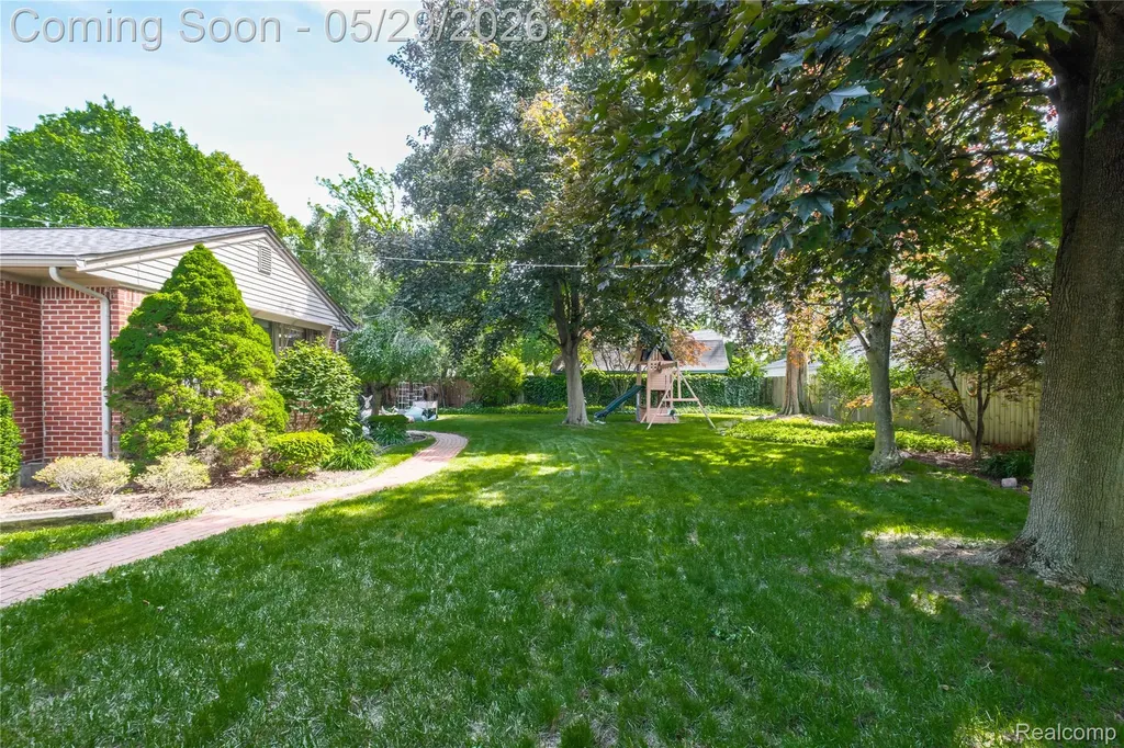 11315 Cranston Street Livonia City MI 48150