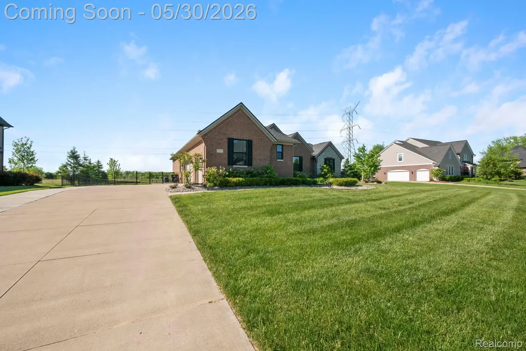51265 Chamberlin Court Novi City MI 48167