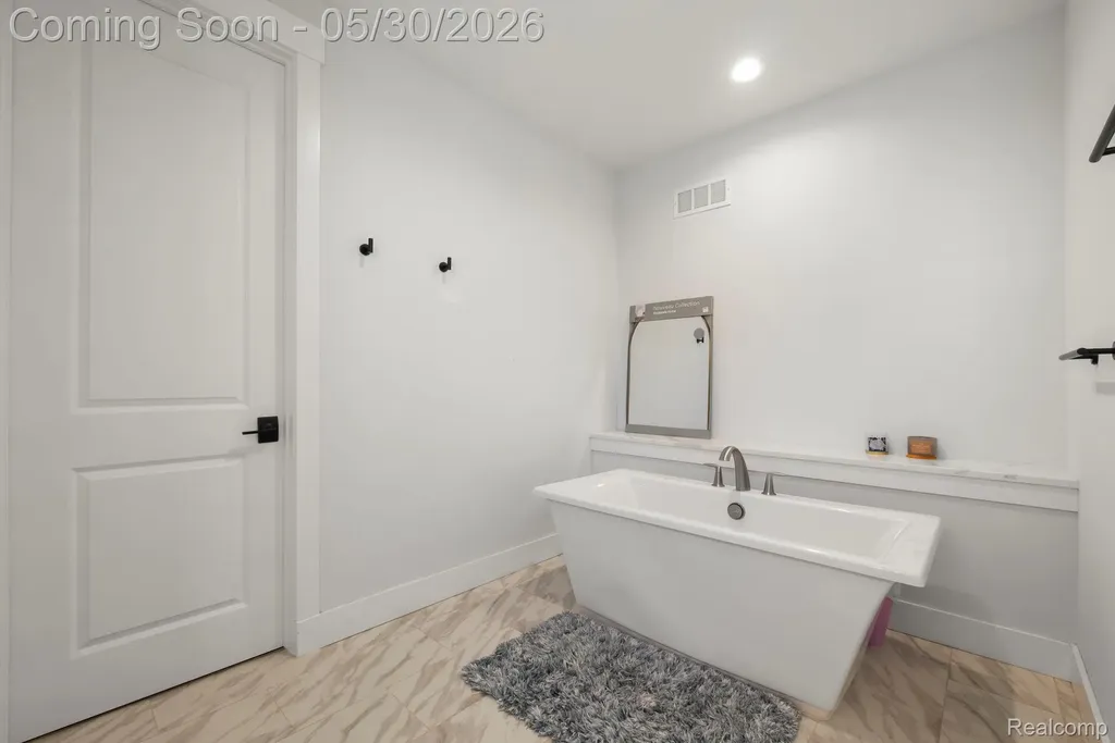 51265 Chamberlin Court Novi City MI 48167