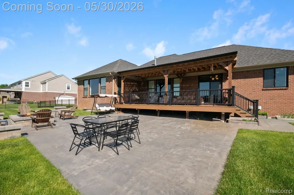 51265 Chamberlin Court Novi City MI 48167