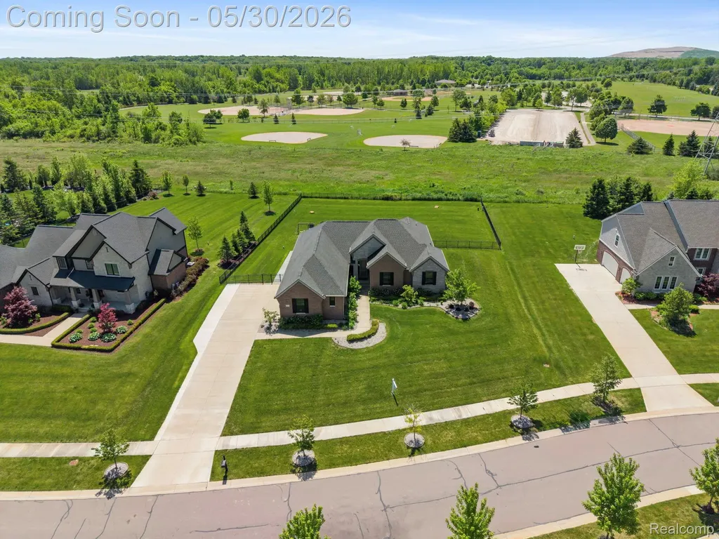 51265 Chamberlin Court Novi City MI 48167