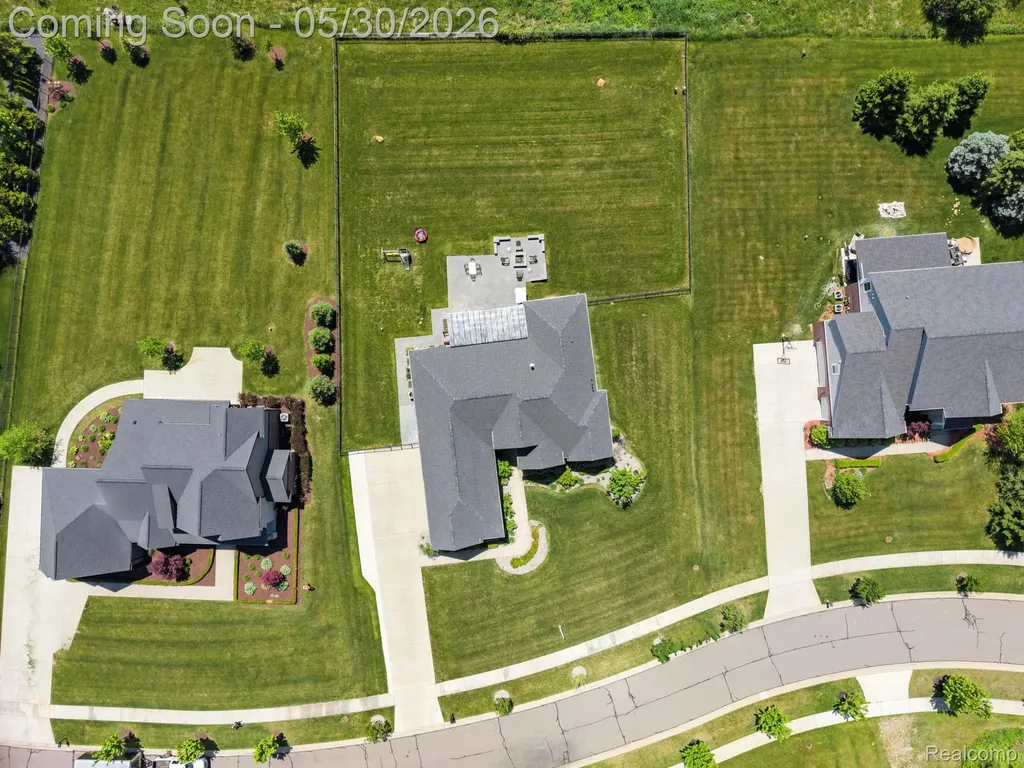 51265 Chamberlin Court Novi City MI 48167