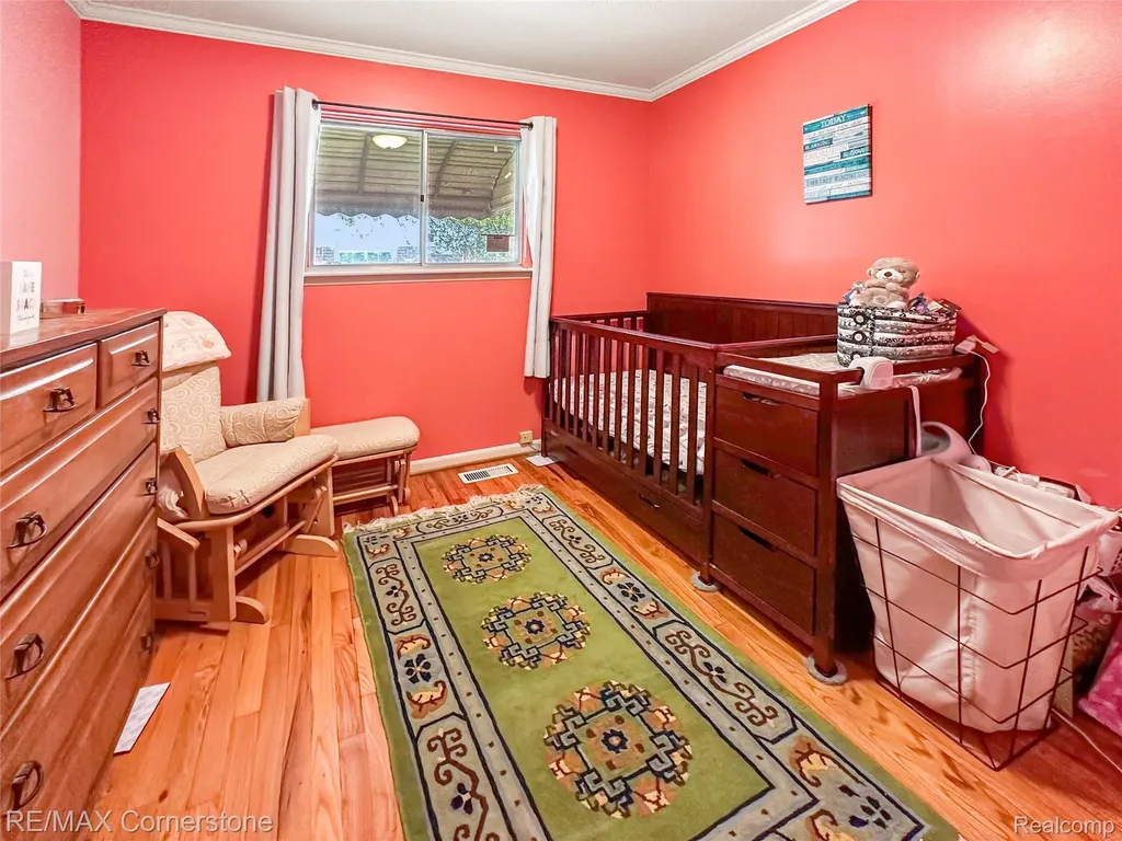 21 Edison Avenue Ypsilanti Charter Township MI 48197