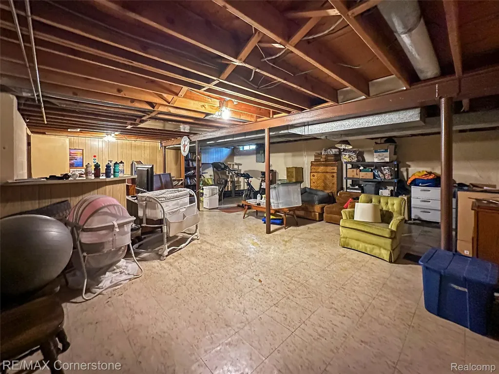 21 Edison Avenue Ypsilanti Charter Township MI 48197