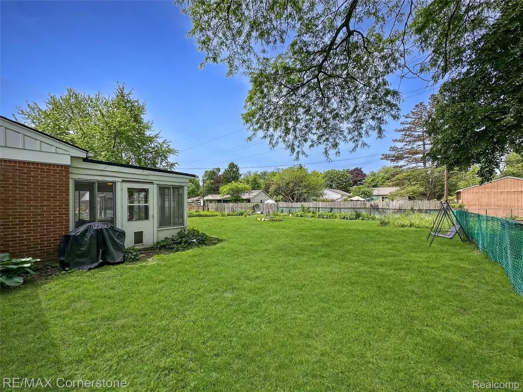 21 Edison Avenue Ypsilanti Charter Township MI 48197