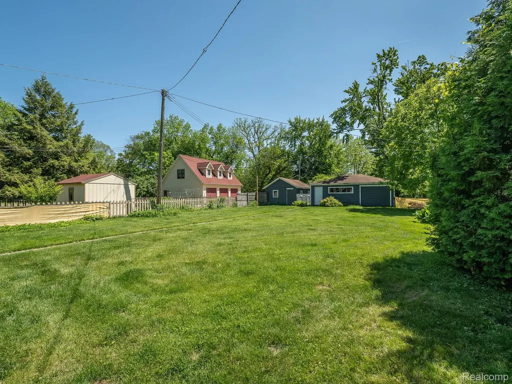 306 E Cross Street Ypsilanti City MI 48198