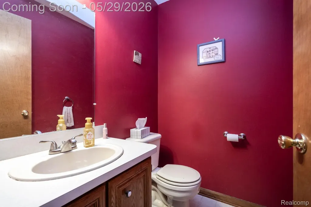 24227 Brentwood Drive Brownstown Charter Township MI 48183