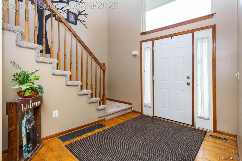 24227 Brentwood Drive Brownstown Charter Township MI 48183
