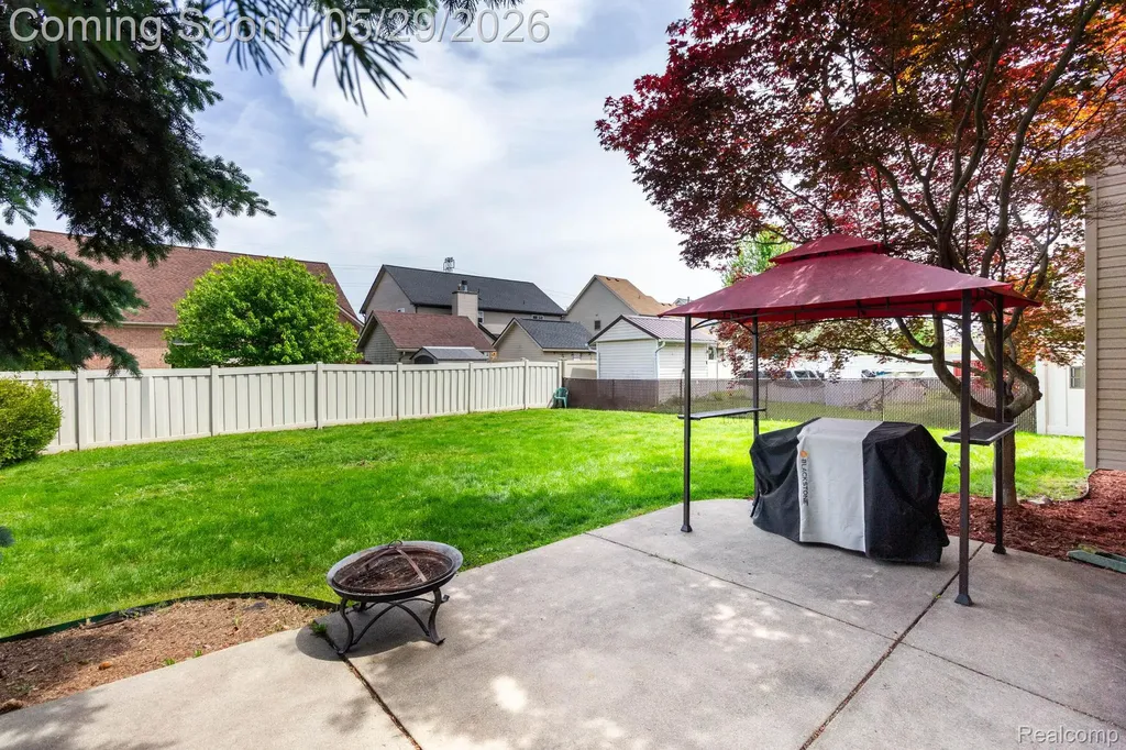24227 Brentwood Drive Brownstown Charter Township MI 48183