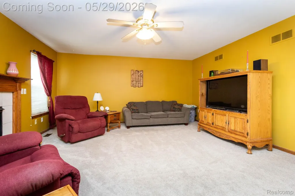 24227 Brentwood Drive Brownstown Charter Township MI 48183