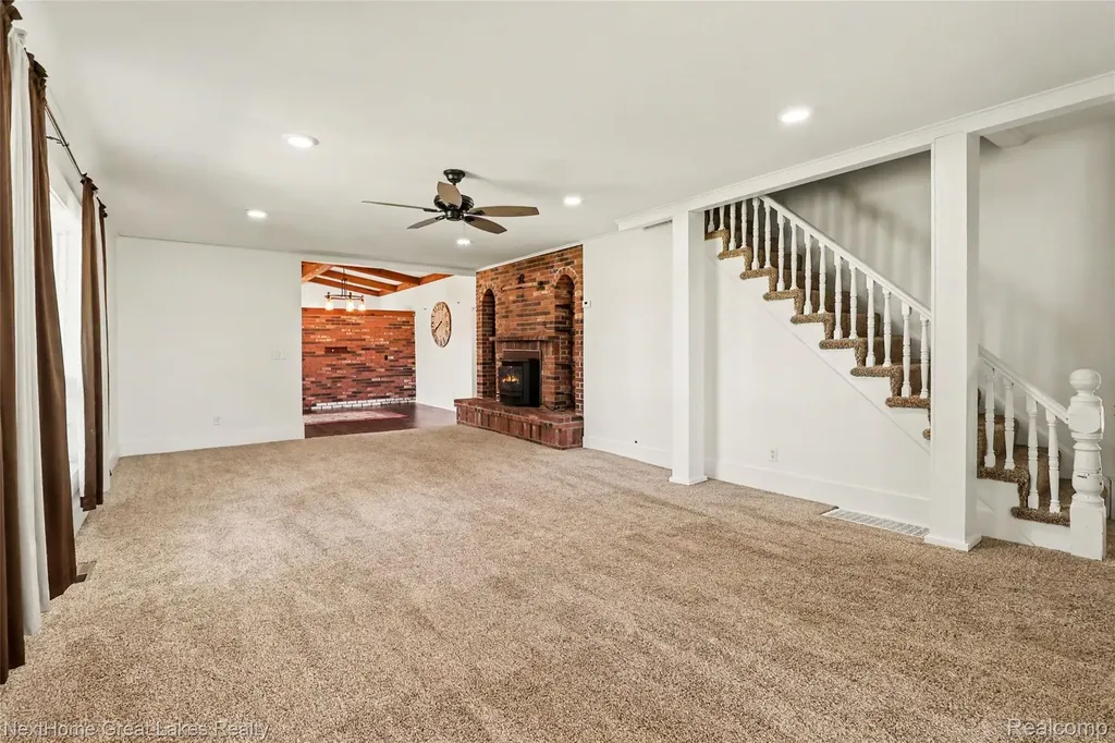3631 W Chauvez Road Riverton Township MI 49431