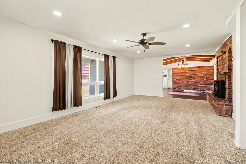 3631 W Chauvez Road Riverton Township MI 49431